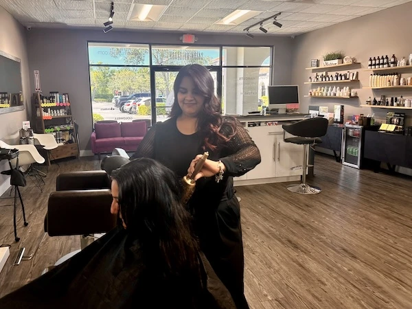 Michelle - Naples Hair Salon Hairdresser